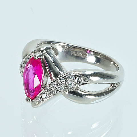 【中古】PT900 RUBYルビーリング R1.22ct D0.25xct CGLソーティング 9.1g #15