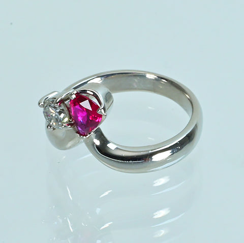 【中古】PT900 RUBYルビーリング R0.45ct D0.24ct 5.8g #7