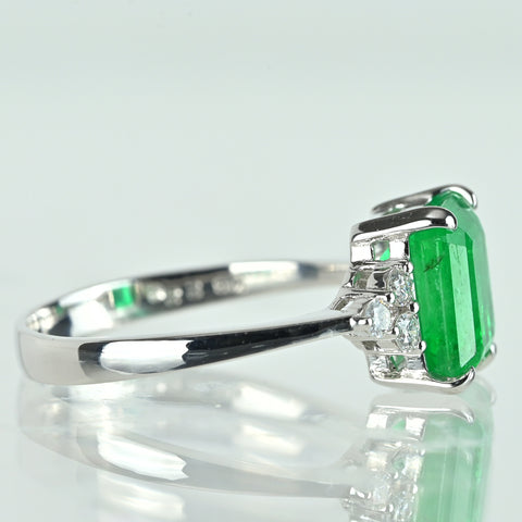 【中古】K18WG EMERALDエメラルドリング E2.26ct D0.17ct 3.0g #13