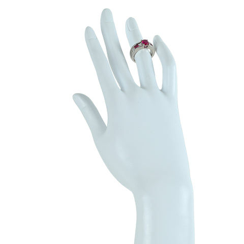 【中古】PT900 Ruby 非加熱 ルビー リング R1.297ct D0.832ct R0.643ct GIA鑑別書付き 10.9g