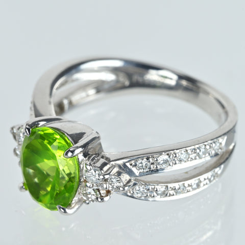 【中古】PT900 PERIDOTペリドットリング P2.31ct D0.35ct 8.5g #12.5