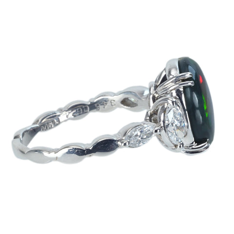 【中古】PT900 BLACK OPALブラックオパールリング BO3.45ct D0.62ct 4 7g  #16.5