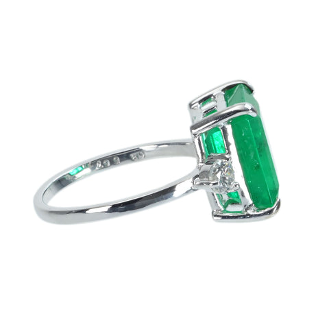 [Pre-owned] K18WG Emerald Ring, E5.67ct, D0.40ct, 4.5g, #12.5 