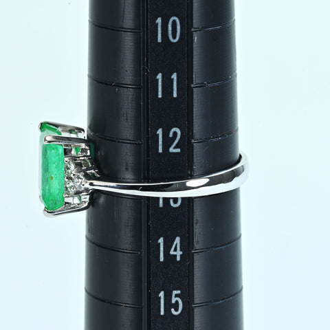 【中古】 K18WG EMERALDエメラルドリング E2.10ct D0.16ct 2.8g #13