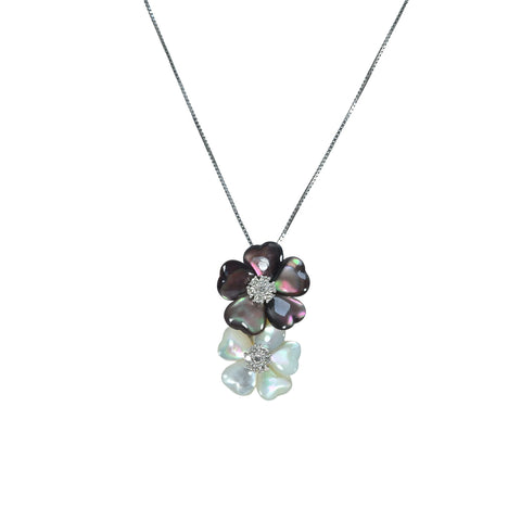 【中古】K18WG SHELLシェル ダイヤモンドペンダントネックレス D0.27ct 6.3g