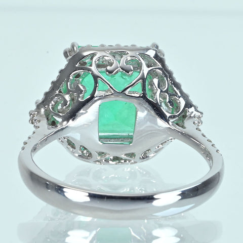【中古】K18WG EMERALDエメラルドリング E4.39ct D0.70ct 5.9g #14