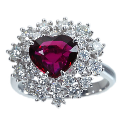 Pre-owned 18K White Gold No Heat Ruby Ring from Mozambique, 2.02ct R, 1.51ct D, GRS Certificate, 6.5g, #13.5 