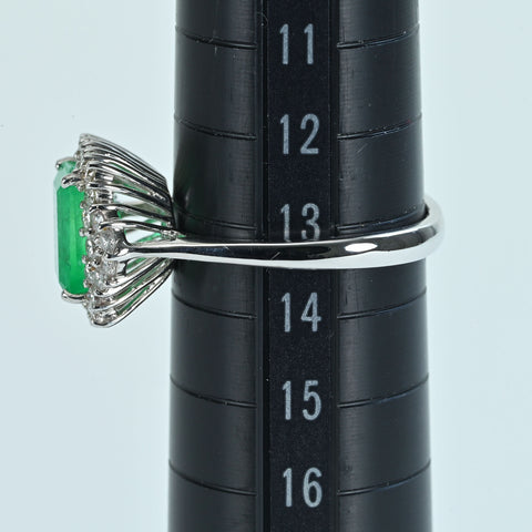 【中古】 K18WG EMERALDエメラルドリング E2.18ct D0.55ct 4.4g #13.5