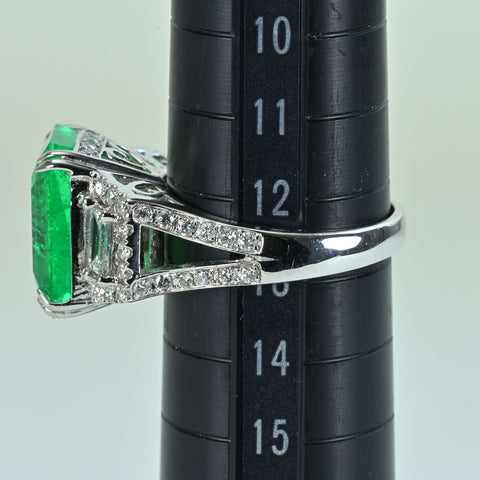 【中古】K18WG EMERALDエメラルドリング E7.31ct D1.06ct 8.2g #13