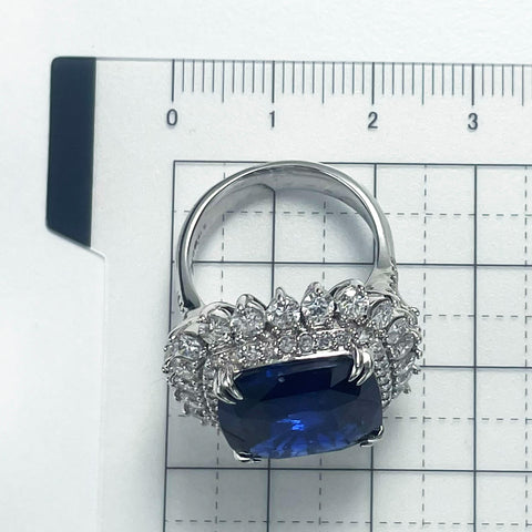 【中古】K18WG SAPPHIRE RING スリランカ産サファイアリング S16.88ct D2.54ct GRS Royal Blue 鑑別書 14.7g  #15