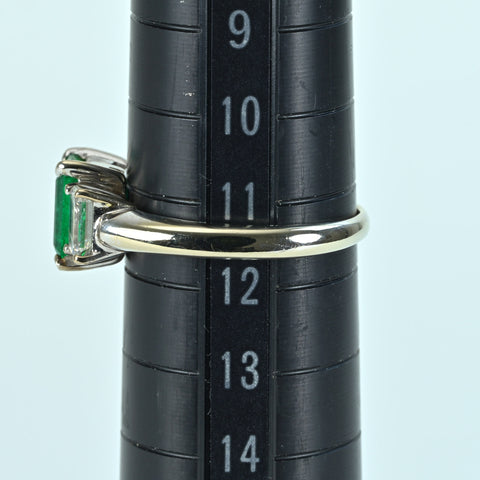 【中古】K18WG EMERALD エメラルドリング E1.18ct D0.65ct 4.3g #11.5