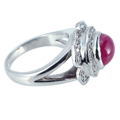 [Pre-owned] K18WG Ruby Ring, Cabochon Cut Ruby R4.11ct D0.34ct 12.0g #13.5