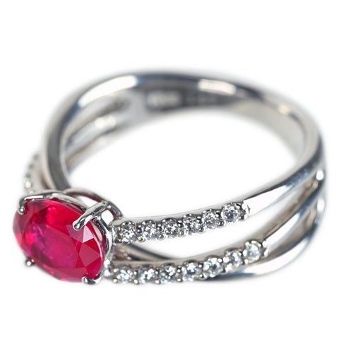【中古】PT900 RUBY ルビーリング ミャンマー産 R1.41ct D0.29ct  ピジョンブラッド AIGS鑑別書 6.9g #12