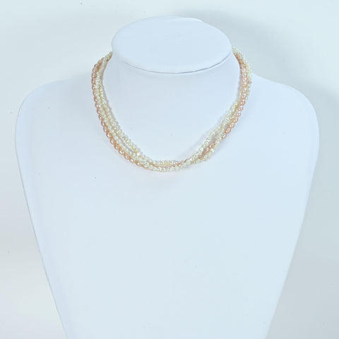 【中古】 Fresh Water Pearl 淡水パール 3連ネックレス 23.4g