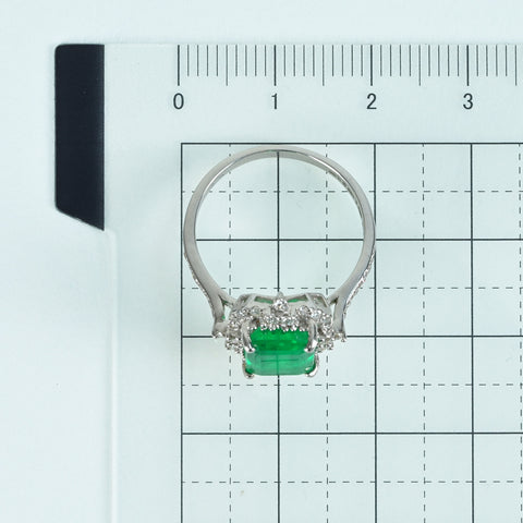 [Pre-owned] K18WG Emerald Ring E2.169ct D0.36ct 3.3g #13.5 