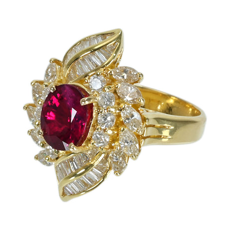Pre-owned 18K Yellow Gold Ruby Ring from Thailand, 3.21ct R, 2.51ct D, GRS "intense to vivid red", 14.4g, #13.5, Certificate of Authenticity 