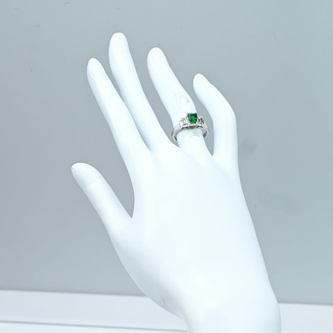 【中古】PT900 EMERALD RING エメラルドリング E0.54ct D0.34ct 4.8g #10.5