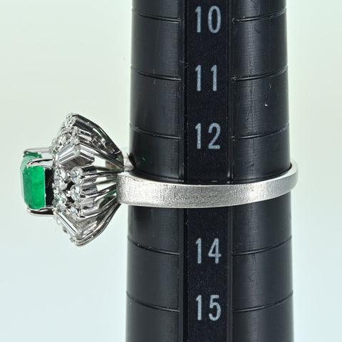 【中古】 PT900 EMERALD エメラルドリング RING E0.96ct D0.75ct D0.38ct 7.8g #13 手作り（Hand Made）品