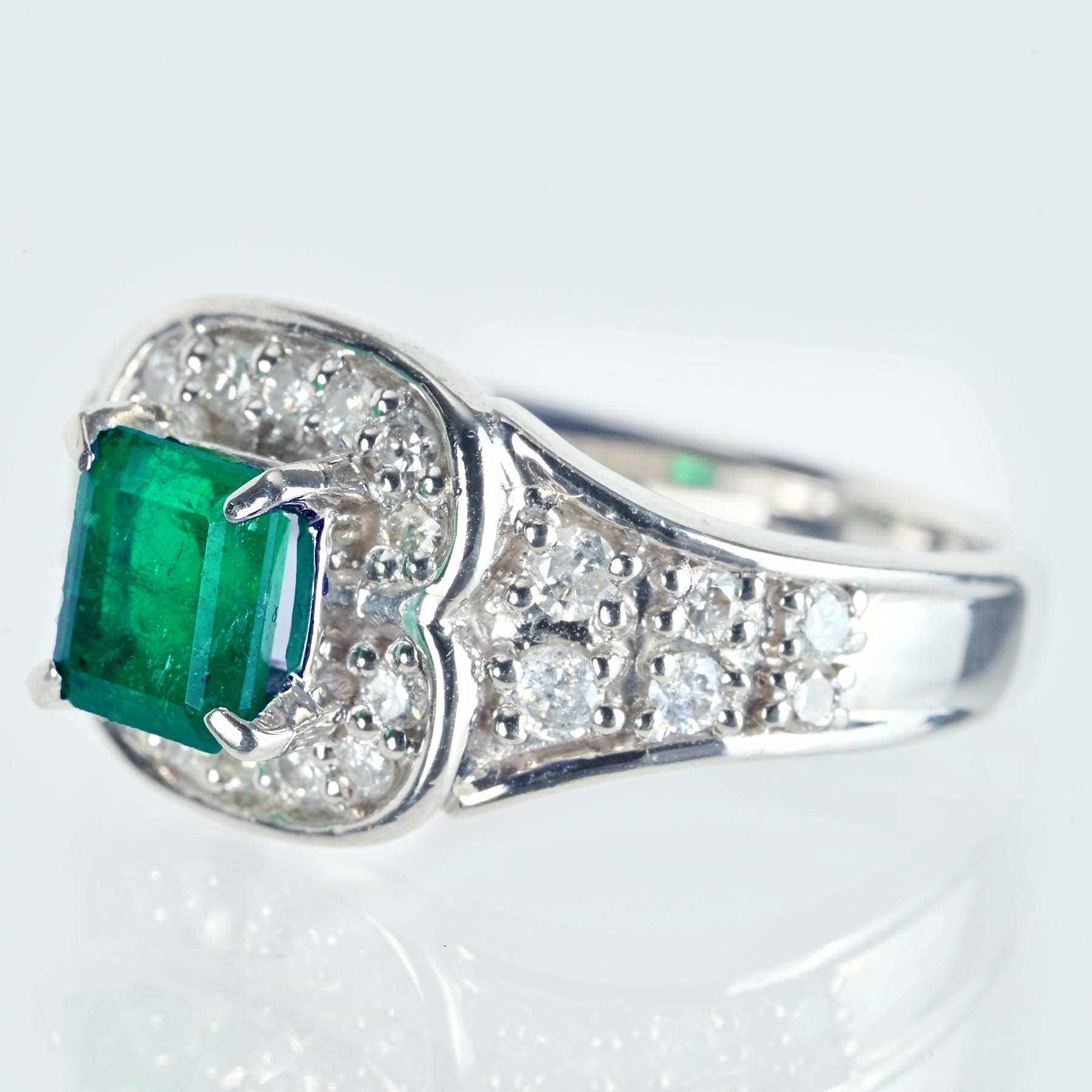 中古】PT900 EMERALD エメラルドリング E0.91ct D0.52ct 8.1g