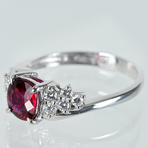 【中古】K18WG RUBY ルビーリング ピジョンブラッド 非加熱 R1.02ct D0.30ct  3.6g #14 AIGS鑑別書付き