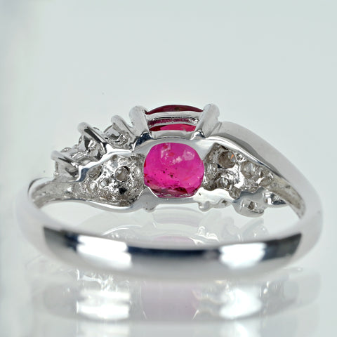 【中古】K18WG RUBY ルビーリング ピジョンブラッド 非加熱 R1.02ct D0.30ct  3.6g #14 AIGS鑑別書付き